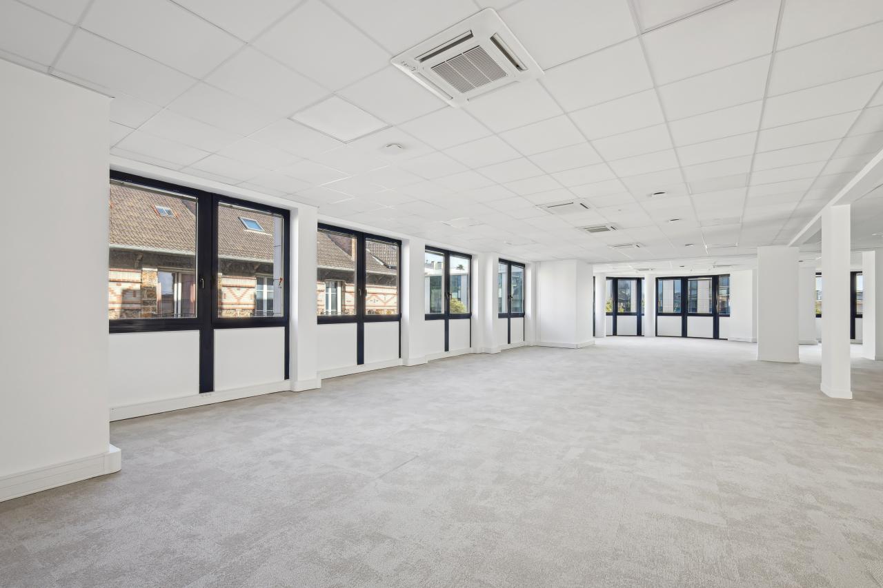 Bureau Bourg-la-Reine 3685m² Location bureau Bourg-la-Reine Hauts-de-Seine OLBUR2426171 4